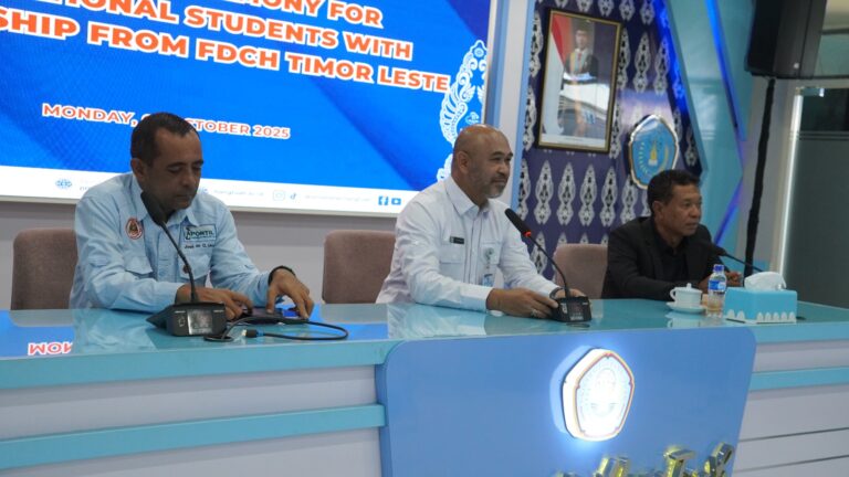 Rektor Universitas Hang Tuah Terima Mahasiswa Internasional Penerima Beasiswa FDCH Timor Leste