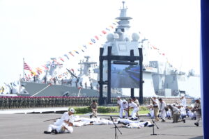 Rektor Universitas Hang Tuah Hadiri Peringatan Hari Armada RI Tahun 2025 di Koarmada II Surabaya