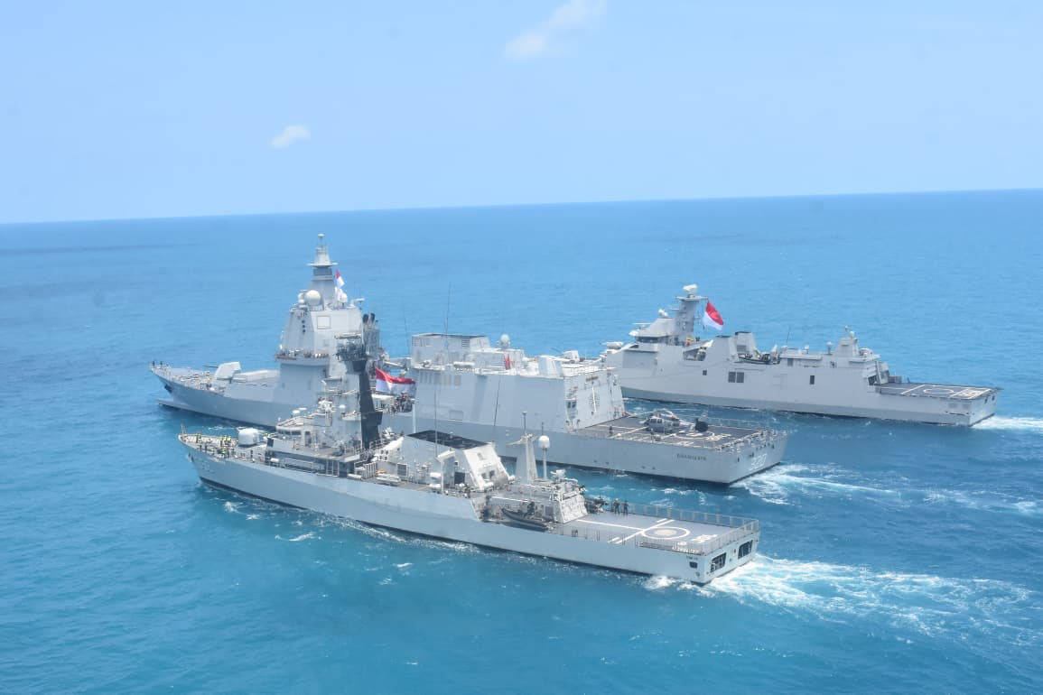 Pangkoarmada II Pimpin Serial Latihan Unsur Kogasgabfib Latopshantai 2025